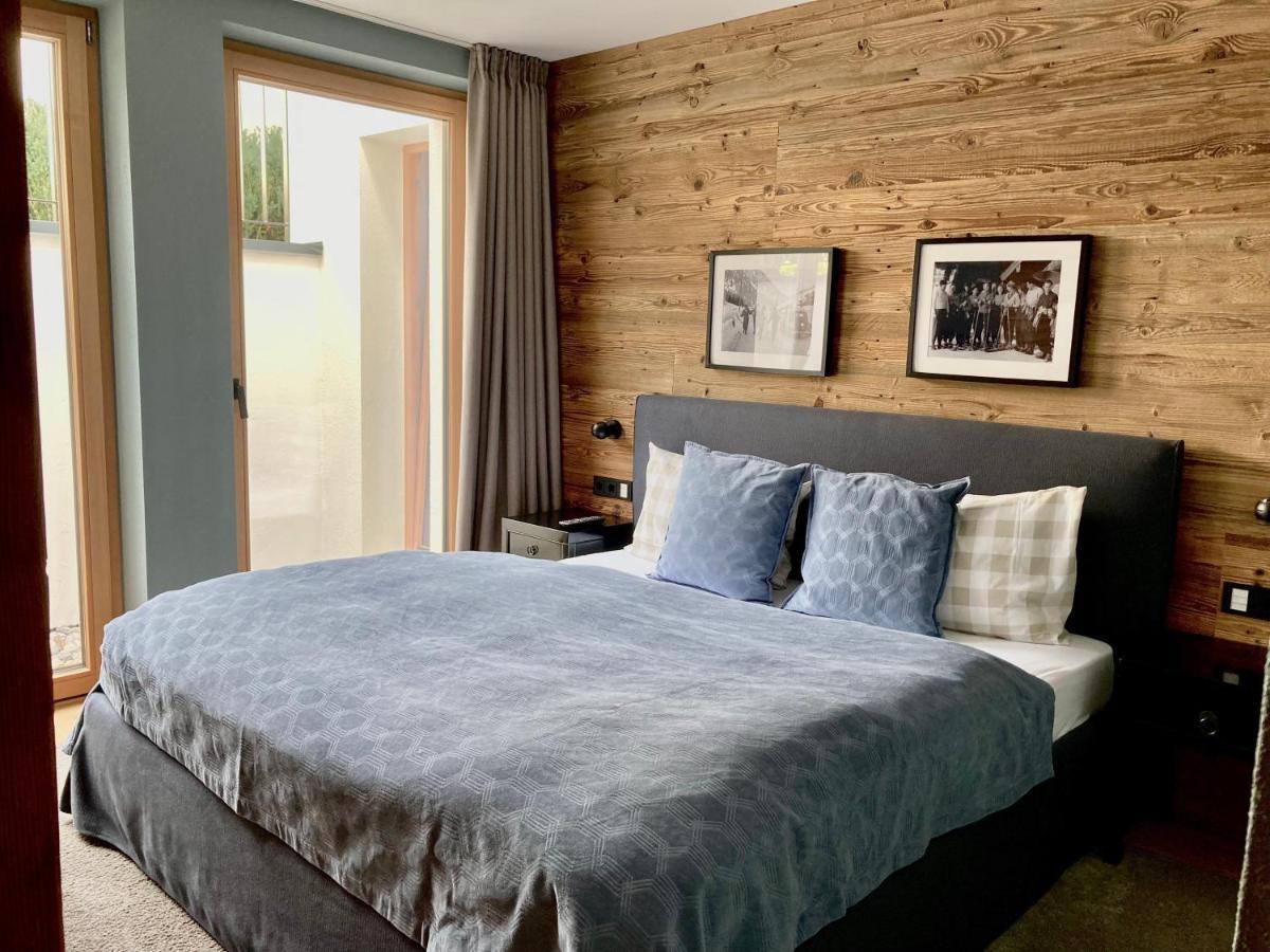 Hahnenkamm Suite Ski-In Ski-Out Direkt An Der Hahnenkammbahn Kitzbuhel Exterior photo